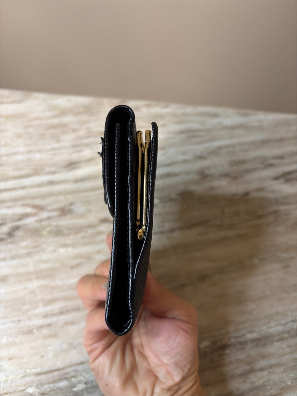 Salvatore Ferragamo Vara Bow Wallet Black Lizard Embossed Leather Kisslock Coin - Picture 11 of 11